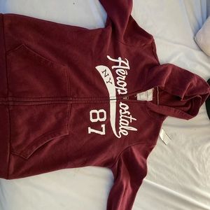 Woman’s zipped hoodie